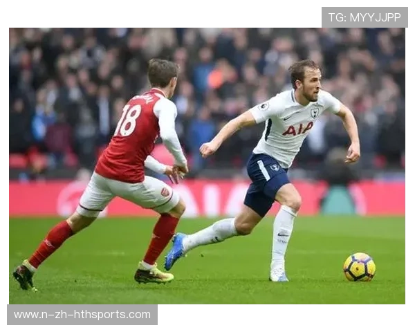 凯恩禁区内抢点头球定乾坤——一双鞋带来的决定性瞬间 凯恩禁区内抢点头球定乾坤——一双鞋带来的决定性瞬间